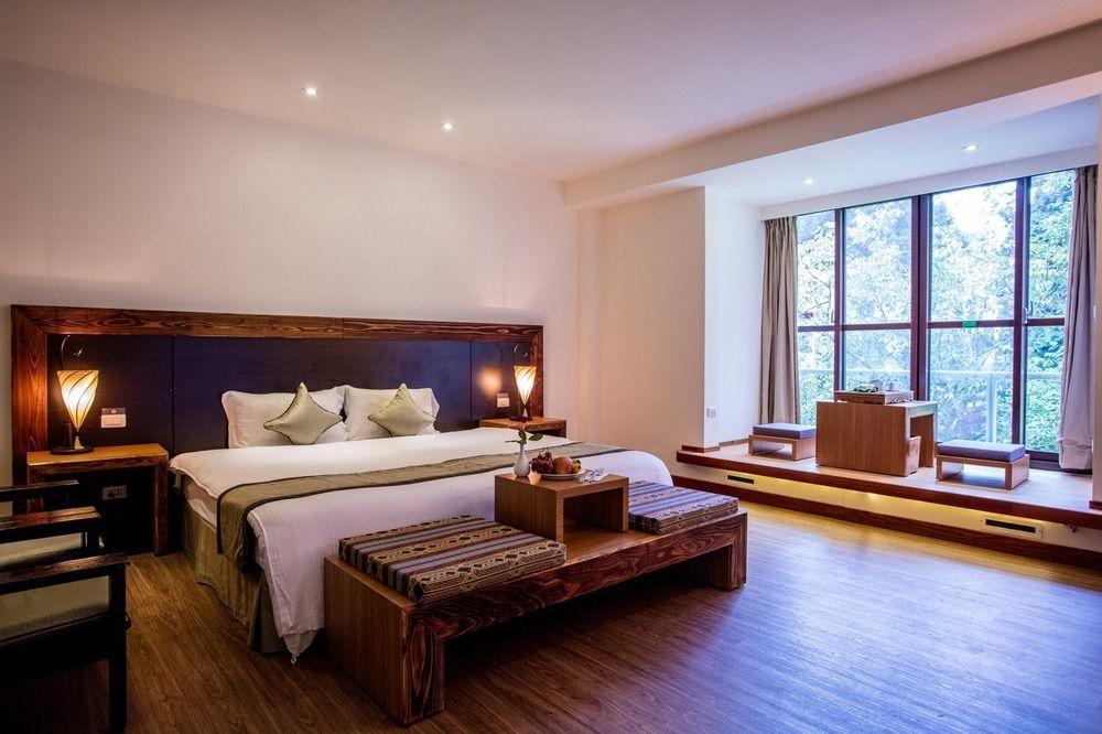 Howard Resort Xitou Лугу Экстерьер фото