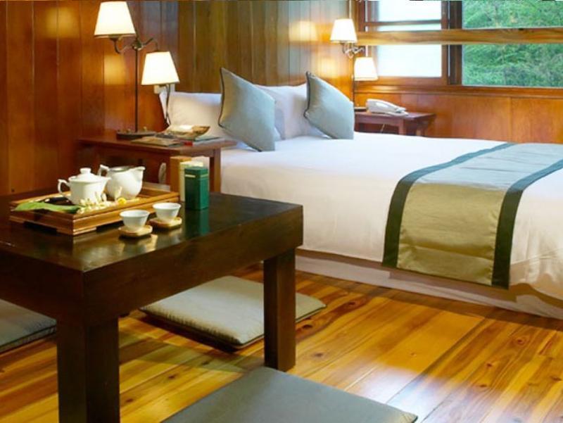 Howard Resort Xitou Лугу Экстерьер фото