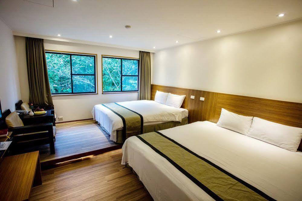Howard Resort Xitou Лугу Экстерьер фото