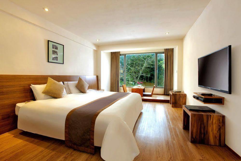 Howard Resort Xitou Лугу Экстерьер фото